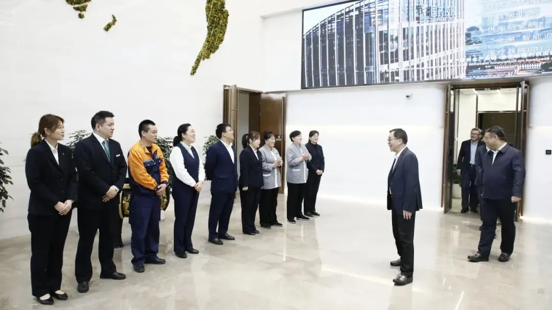 跃马扬鞭启新程 | 币博286币博286控股辅导班子开工首日为员工送祝福鼓劲头